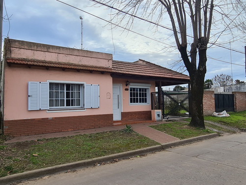 Casa En Venta En General Belgrano. Buenos Aires
