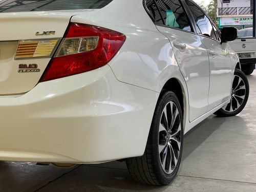 Imagem 6 de 20 de Honda Civic Lxr 2.0 I-vtec (aut) (flex)