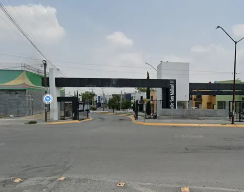 Casa En Venta Remate Bancario- Valle De San Miguel, Apodaca, Nuevo León. -jcbb2