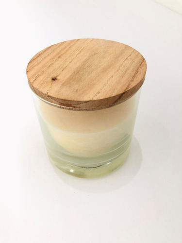 Imagen 4 de 4 de Vela De Vidrio Con Tapa De Madera De Pino Mos Nuevo Gtia