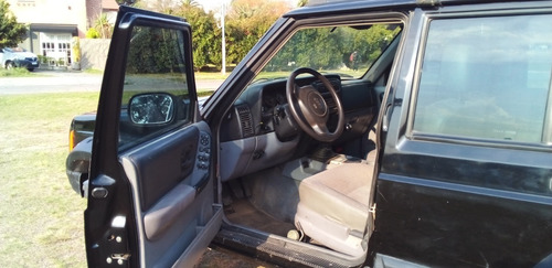 Imagen 3 de 6 de Jeep Cherokee Sport Xj Motor Ranger 2.8 Tgv