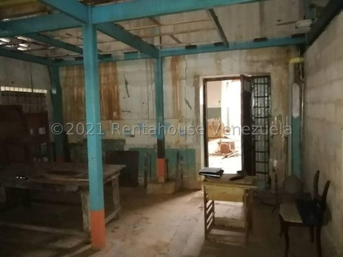 Imagen 8 de 15 de Gustavo Zavala Rentahouse 22-13661