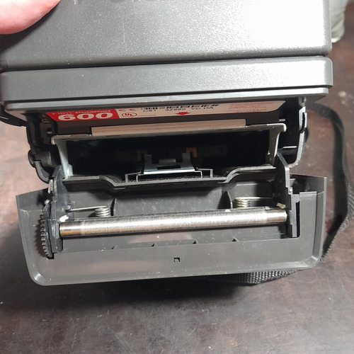 Imagem 4 de 8 de Polaroid Funcionando Com Case Térmica. Ótimo Estado. Antiga