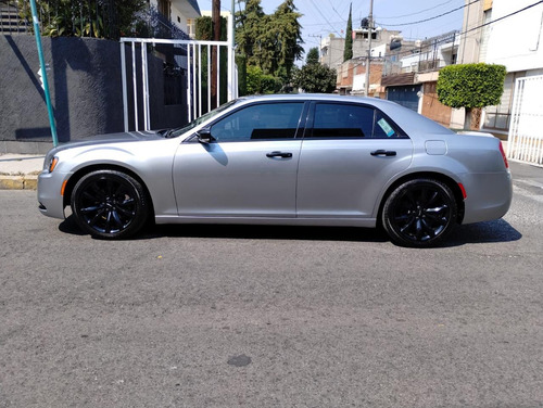 Chrysler 300 C, Versión Lujo Pentastar At, 6 Cilindros