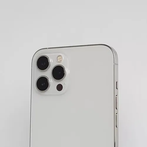Apple iPhone 12 Pro (128 Gb) Plata + Cargador + Garantia (Reacondicionado)