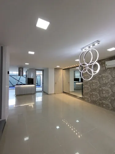 Casa En Venta En Niza. Cod V30253