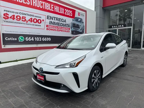 Toyota Prius 1.8 Premium Cvt
