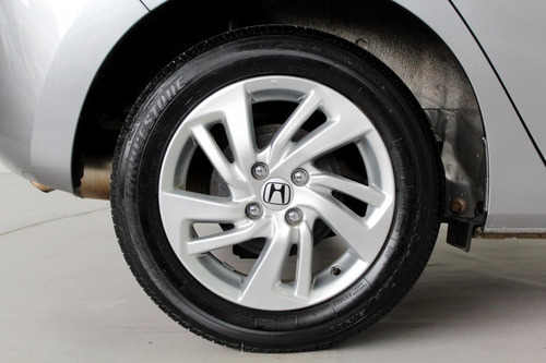 Imagem 15 de 16 de Honda Fit 1.5 Lx Flex Automático Cvt - 2016 - Cinza