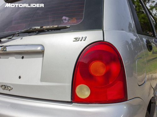 Imagen 17 de 25 de Chery Qq3 Confort 1.1 Extra Full | Permuta / Financia