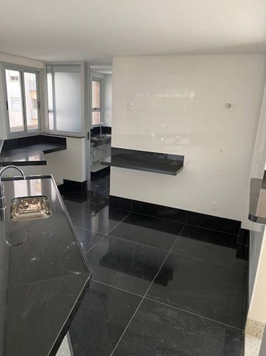 Imagem 9 de 17 de Apto Santo Agostinho | 4 Quartos | 133 M² | Cond: R$1600.00 | 4 Vagas - Fbrmwx