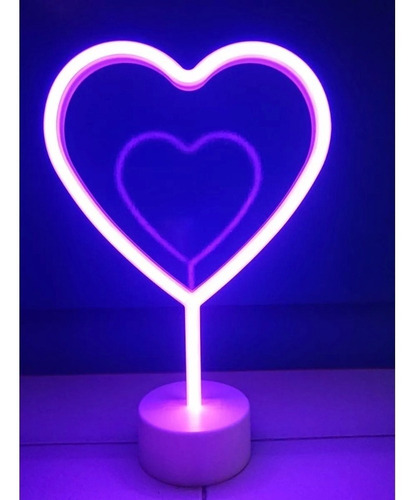 Corazón Led Color Rosa Con Base, Funciona Con Baterías Aa