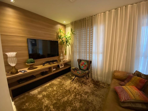 Apartamento No Centro Com 3 Quartos Para Venda, 145 M² - Lg7692