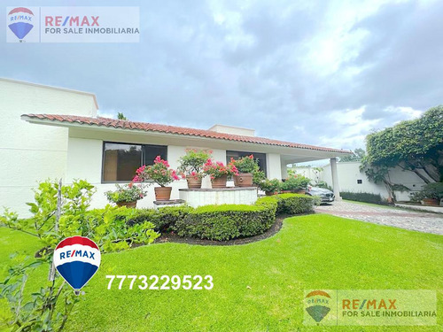 Venta De Casa Un Nivel, Col. Delicias, Cuernavaca Morelosclave 4547