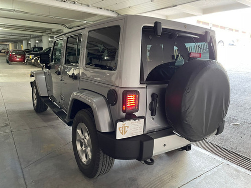 Jeep Wrangler 3.6 Unlimited Sahara 4x4 At