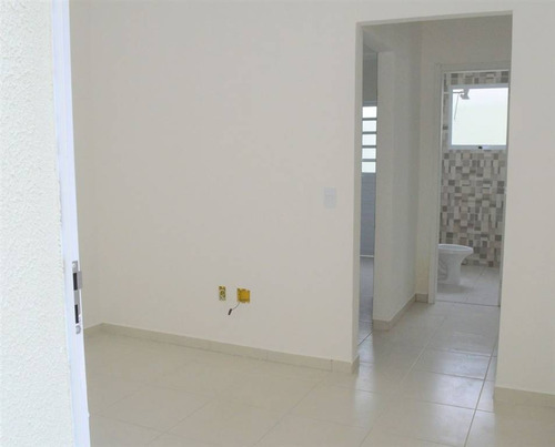 Imagem 2 de 18 de Apartamento, 2 Dorms Com 44.65 M² - Vila Voturua - Sao Vicente - Ref.: Vr11 - Vr11