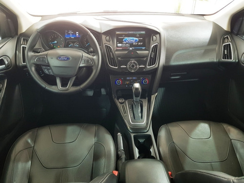 Ford Focus 2.0 TITANIUM FASTBACK 16V FLEX 4P POWERSHIFT