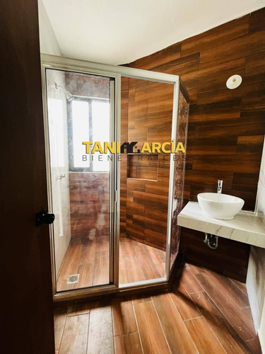 Vendo Casa Nueva, Moderna En Fortín, Con Doble Cochera.