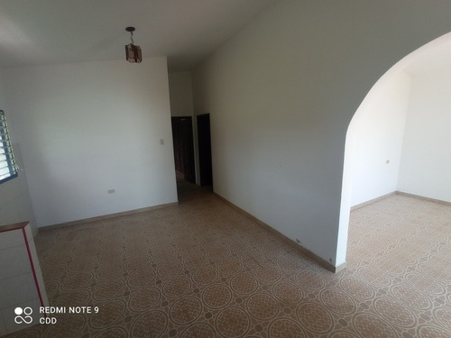 Imagen 7 de 8 de Cde Vende Granja En Cabudare Vía Naranjillos Ideal Para Galpón