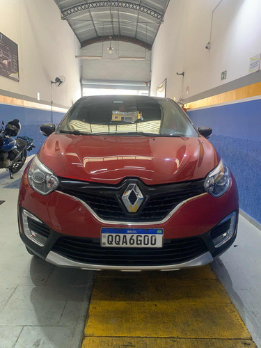 Renault Captur 1.616v Intense Sce X-tronic 5p