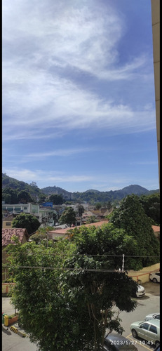 Vendo Apartamento Com Piscina