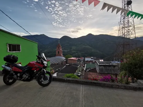 Vstrom Dl 650 - (motor Con 8.000 Km Dr)