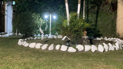 Imagem 25 de 30 de Chácara 2400m2, Casa Sede 3 Suítes, Proximo A Praia, Moveis Planejados, 2 Salas, Área Gourmet,piscina,2 Lagos Com Peixes,casa De Hospedes,galpão,pomar - Ch00265 - 70853141