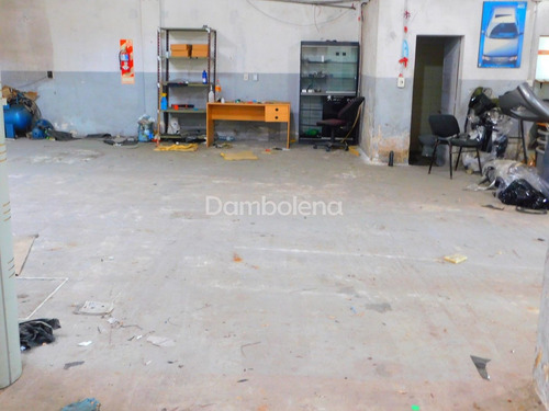 Imagen 8 de 12 de Depósito Galpón En Venta O Permuta Ubicado En Morón, Morón