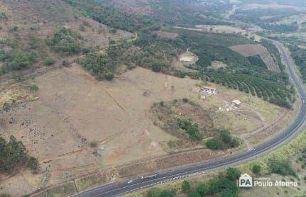 Imagem 4 de 11 de Sítio À Venda, 25379 M² Por R$ 290.000,00 - Zona Rural De Aguas Da Prata - Águas Da Prata/sp - Si0023