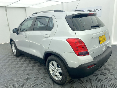 Imagen 7 de 25 de Chevrolet Tracker Ls Mt 1.8