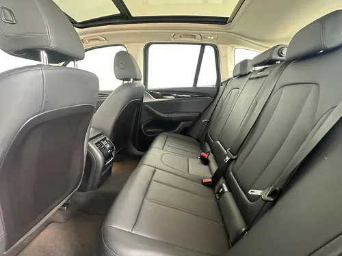BMW X3 2.0 sDrive20iA At
