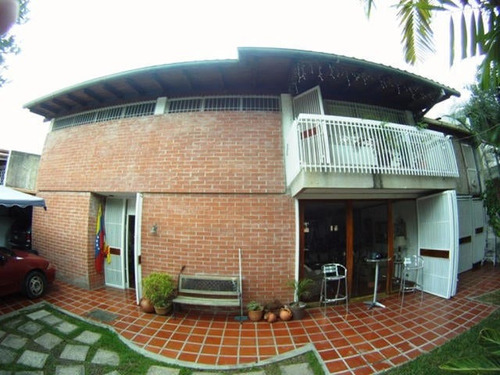 Amplia Casa En Venta En La Trinidad Sl