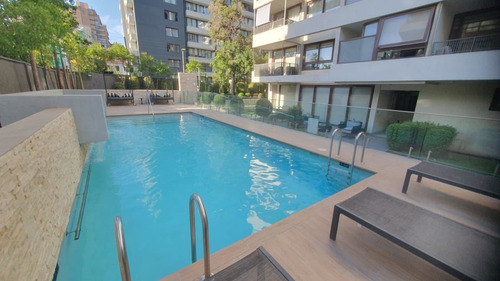 Moderno Y Funcional, Edificio Con Full Amenities,metro Ñuñoa