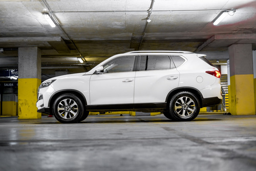 SsangYong Rexton 2.2Td Glx At8 2Wd