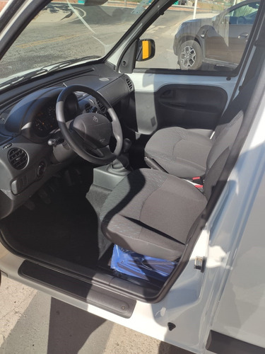 Kangoo 1.6 Completa 0 Km