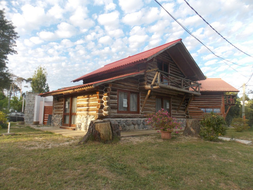 Venta Piriápolis - Hermosa Cabaña De Tronco Y Material En Barrio Country - Ref 2733