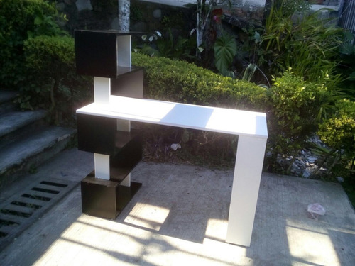 Escritorio Minimalista Moderno