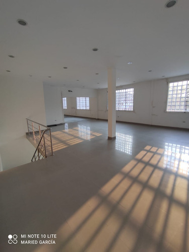 En Venta Conjunto Industrial, Zona Industrial Corinsa Cagua