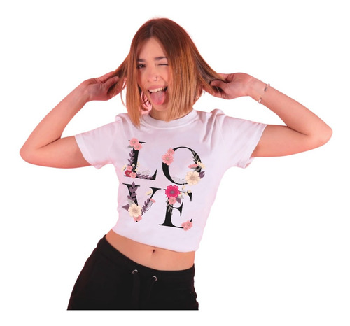  Playera Crop Top  Cuello C/negro / Blanco L O V E / Love