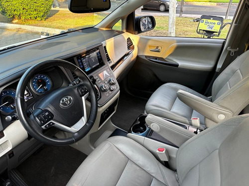 Toyota Sienna 3.5 Xle Piel At