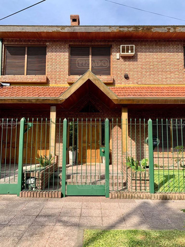 Casa Chalet  En Venta Ubicado En Beccar, San Isidro, G.b.a. Zona Norte
