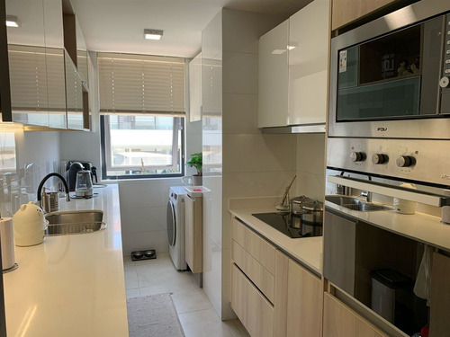 Amplio Duplex Con Gran Terraza En Tranquila Calle