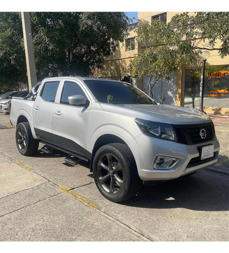 Nissan NP300 Frontier 2.5l