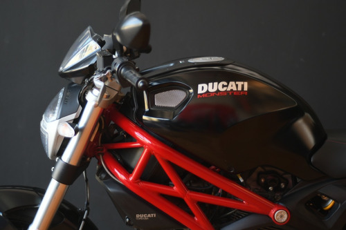 Ducati Monster 796 Abs