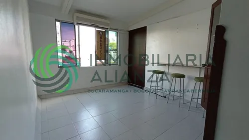 Oficina En Arriendo En Cabecera Del Llano. Cod A15531