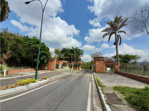 Bosques De La Lagunita. Alquiler Apartamento 58 Mt2 / 1h / 2b / 1e