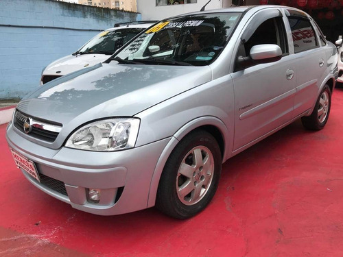 Chevrolet Corsa 1.4 Mpfi Premium Sedan 8v Flex 4p Manual