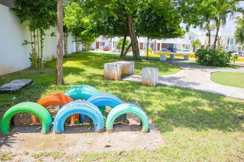 Casa · 3 Recámaras · Quintas Kavanayen · Avenida 135 · Polígono Sur · Privada
