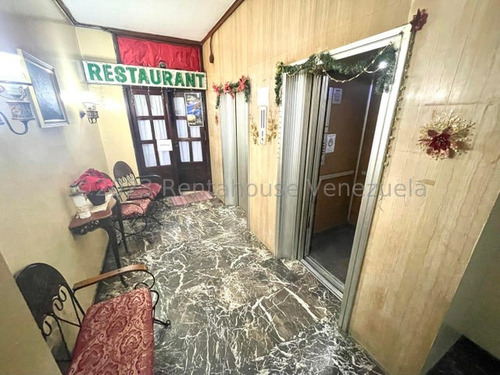 Edificio / Hotel Comercial ( 9 Pisos / A Remodelar ) Venta La Candelaria Mls - 24-12325