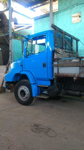 Mercedes Benz 1620