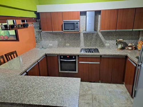 Se Vende Casa En Guacara Conjunto Lago Jardín. Valentina Rojas 